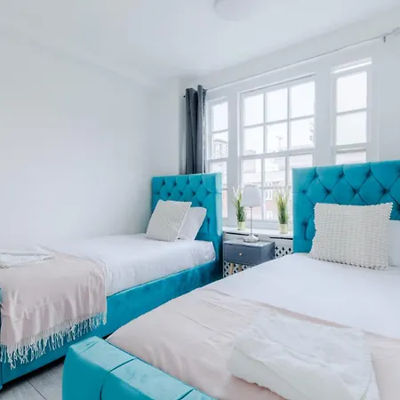Apartment Moderne Et Elegant Damian