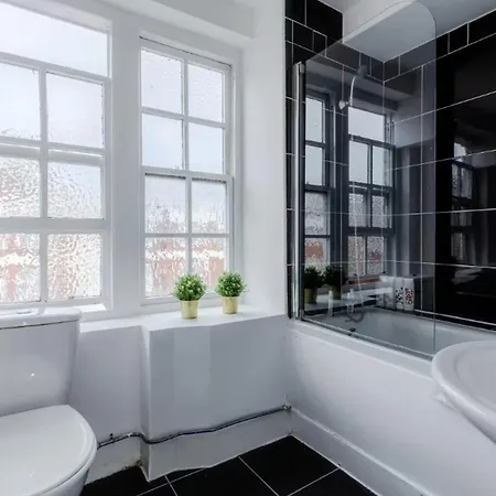 Apartment Moderne Et Elegant Damian *
